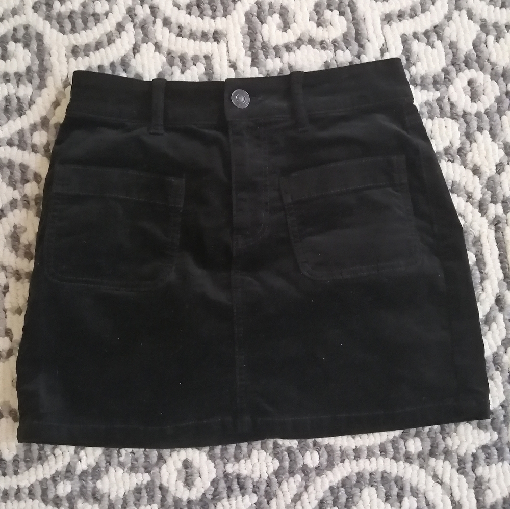 American Eagle Sz 0 Jet Black Miniskirt